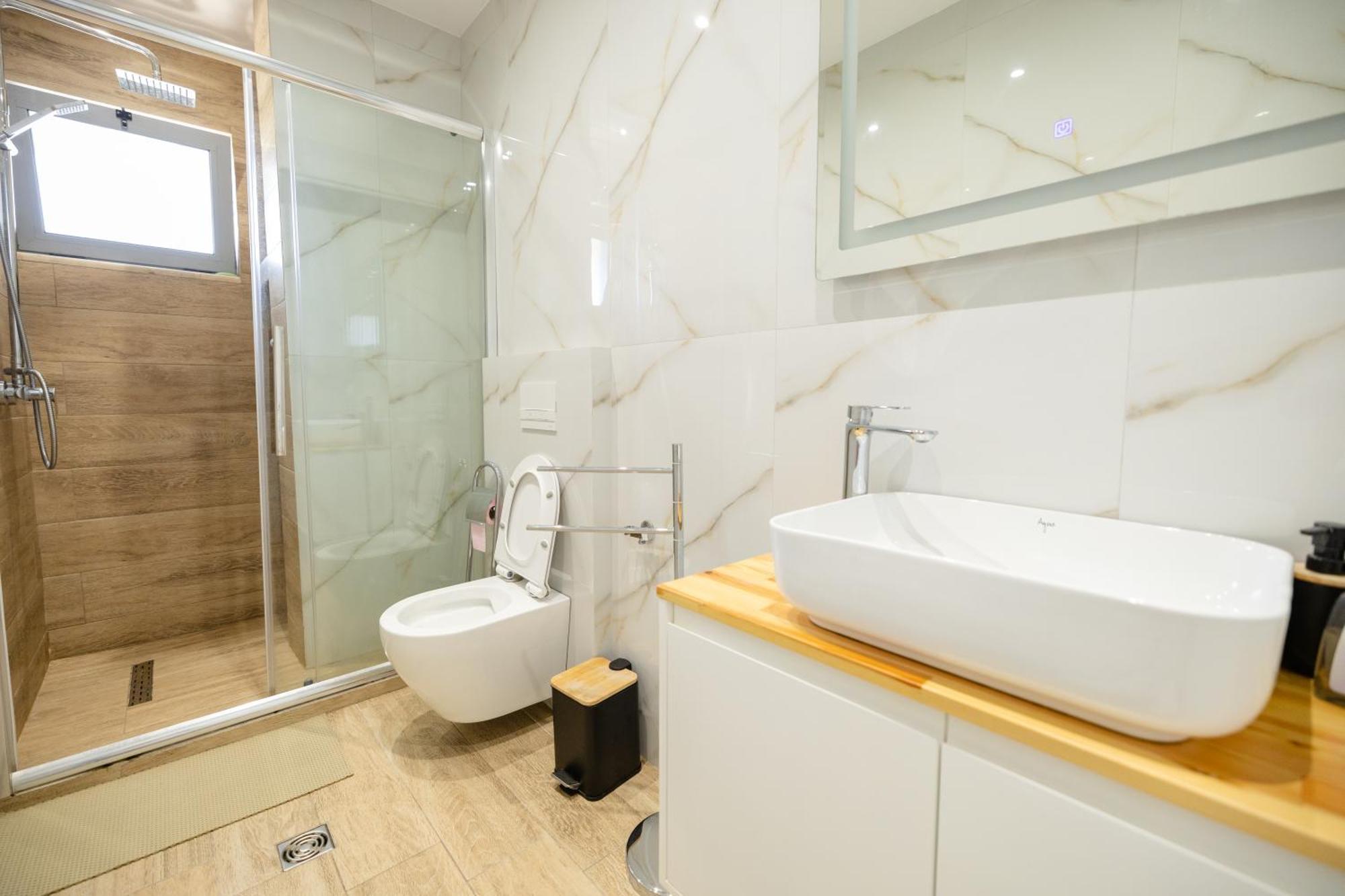 Luxury Center Observatori Apartment Tirana Buitenkant foto