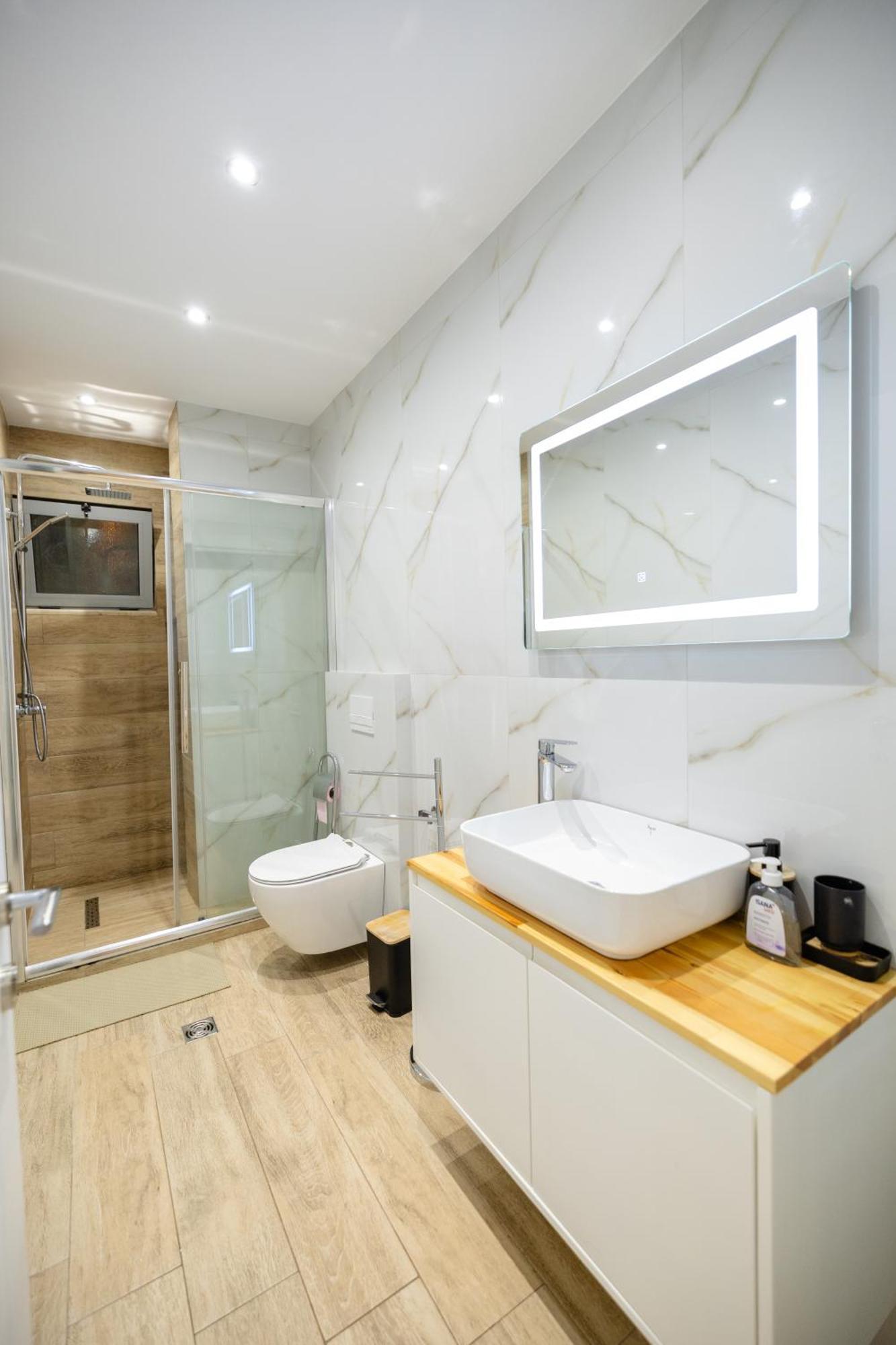 Luxury Center Observatori Apartment Tirana Buitenkant foto