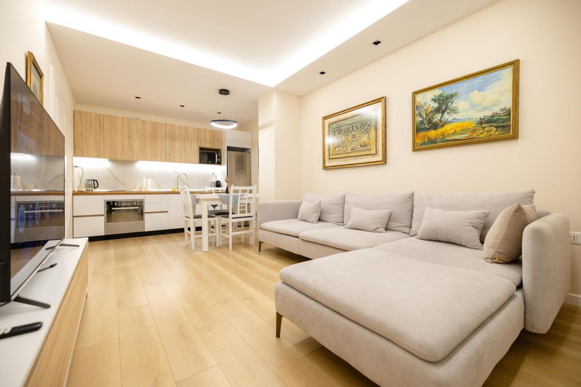 Luxury Center Observatori Apartment Tirana Buitenkant foto