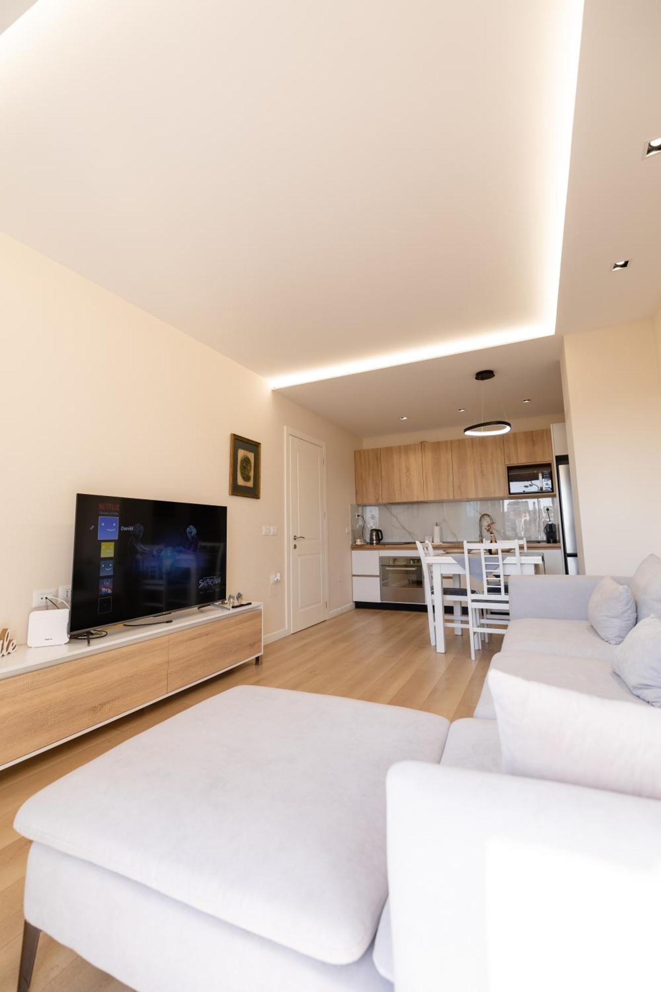 Luxury Center Observatori Apartment Tirana Buitenkant foto